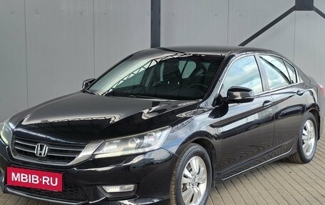 Honda Accord IX рестайлинг, 2013 год, 1 190 000 рублей, 3 фотография