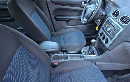Ford Focus II рестайлинг, 2006 год, 399 000 рублей, 17 фотография