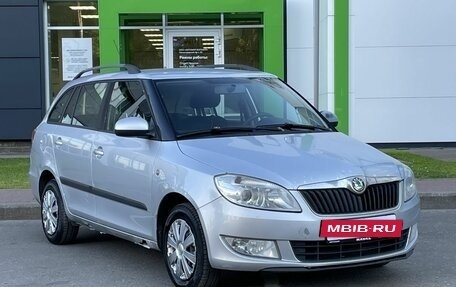 Skoda Fabia II, 2011 год, 475 000 рублей, 3 фотография