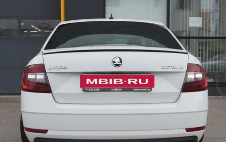 Skoda Octavia, 2018 год, 2 000 000 рублей, 6 фотография