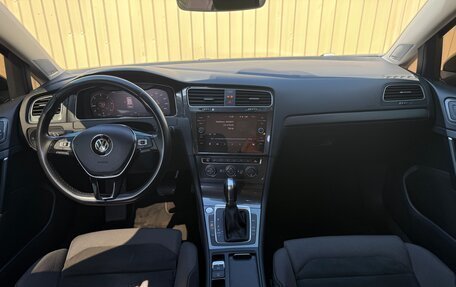 Volkswagen Golf VII, 2019 год, 2 700 000 рублей, 5 фотография
