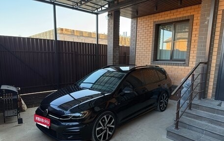 Volkswagen Golf VII, 2019 год, 2 700 000 рублей, 15 фотография