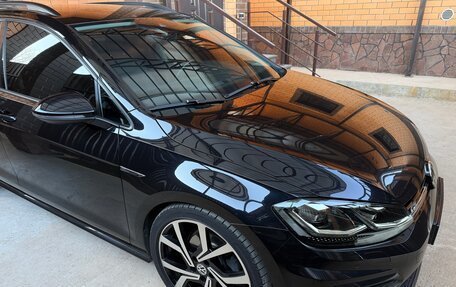 Volkswagen Golf VII, 2019 год, 2 700 000 рублей, 19 фотография