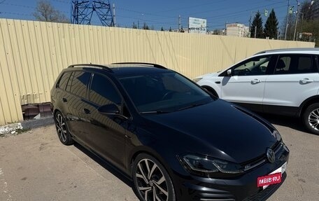Volkswagen Golf VII, 2019 год, 2 700 000 рублей, 10 фотография