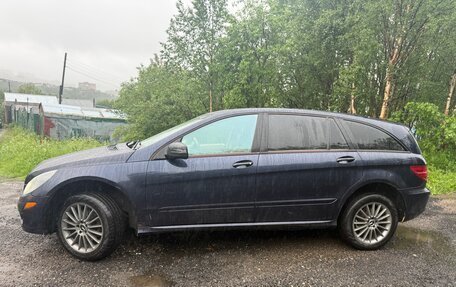 Mercedes-Benz R-Класс, 2005 год, 700 000 рублей, 2 фотография