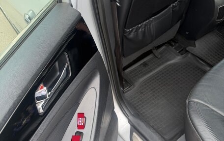Hyundai Sonata VI, 2011 год, 989 000 рублей, 6 фотография
