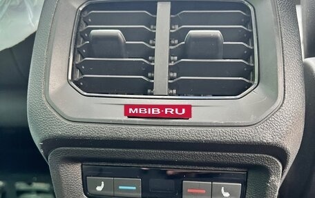 Volkswagen Tiguan II, 2018 год, 2 300 000 рублей, 12 фотография