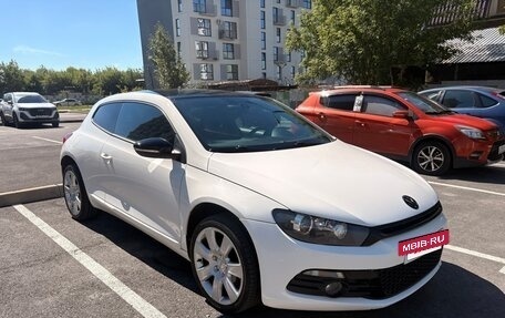 Volkswagen Scirocco III рестайлинг, 2011 год, 899 000 рублей, 2 фотография
