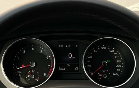 Volkswagen Tiguan II, 2021 год, 3 047 600 рублей, 22 фотография