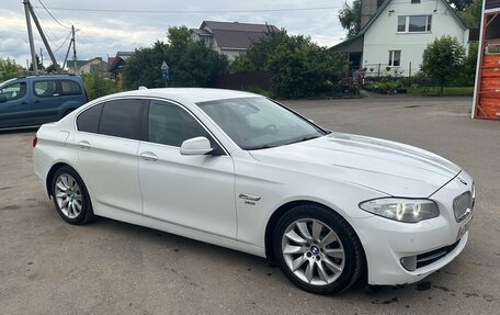 BMW 5 серия, 2011 год, 1 590 000 рублей, 4 фотография