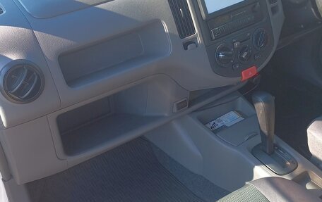 Nissan AD III, 2010 год, 750 000 рублей, 9 фотография