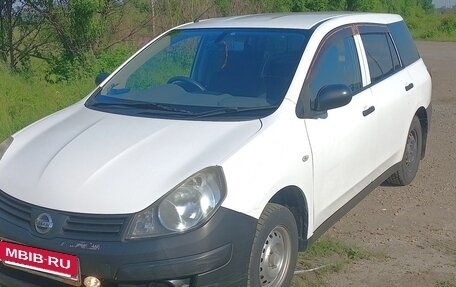 Nissan AD III, 2010 год, 750 000 рублей, 22 фотография