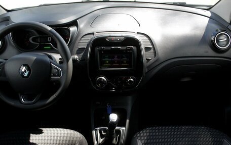 Renault Kaptur I рестайлинг, 2020 год, 1 785 000 рублей, 7 фотография