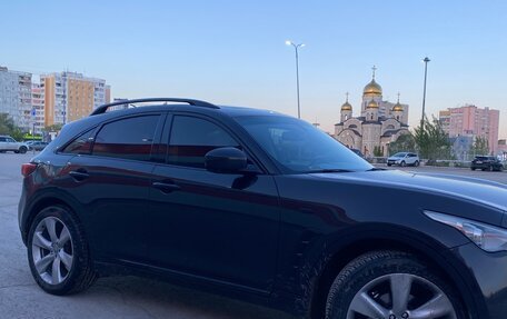 Infiniti FX II, 2008 год, 1 180 000 рублей, 9 фотография
