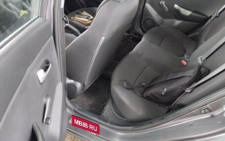 KIA Rio III рестайлинг, 2014 год, 930 000 рублей, 20 фотография