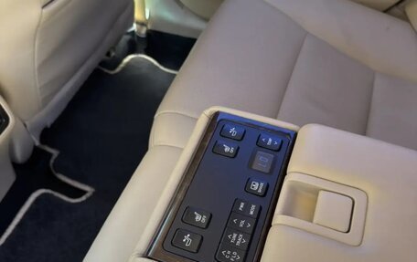 Toyota Camry, 2016 год, 1 900 000 рублей, 12 фотография