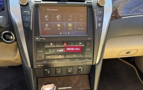 Toyota Camry, 2016 год, 1 900 000 рублей, 10 фотография