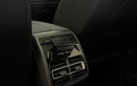 Volkswagen Tiguan, 2026 год, 4 990 000 рублей, 23 фотография