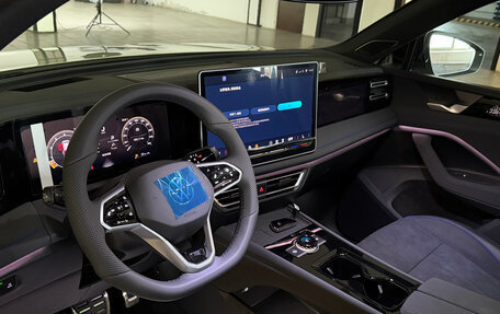 Volkswagen Tiguan, 2026 год, 4 990 000 рублей, 26 фотография