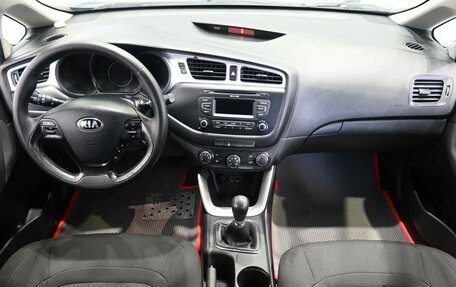 KIA cee'd III, 2012 год, 869 900 рублей, 10 фотография