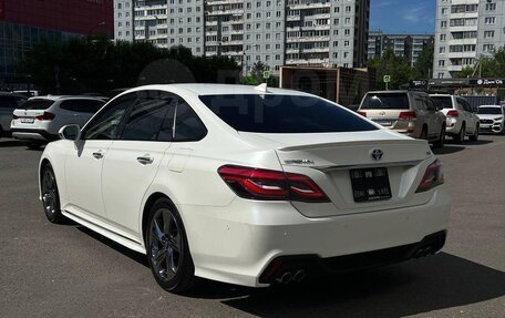 Toyota Crown, 2018 год, 3 690 000 рублей, 6 фотография