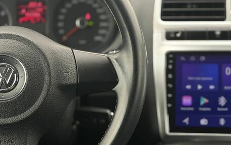 Volkswagen Polo VI (EU Market), 2013 год, 829 000 рублей, 27 фотография
