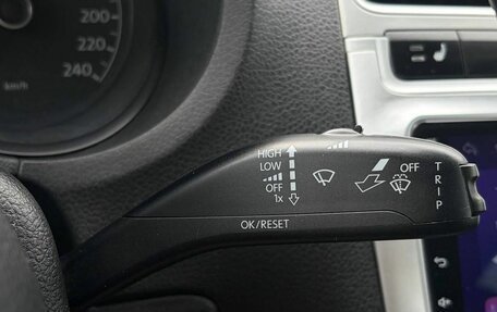 Volkswagen Polo VI (EU Market), 2013 год, 829 000 рублей, 29 фотография
