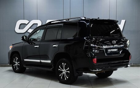 Toyota Land Cruiser 200, 2015 год, 4 499 000 рублей, 2 фотография