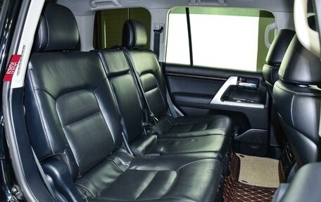 Toyota Land Cruiser 200, 2015 год, 4 499 000 рублей, 9 фотография