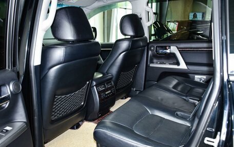Toyota Land Cruiser 200, 2015 год, 4 499 000 рублей, 12 фотография