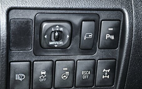Toyota Land Cruiser 200, 2015 год, 4 499 000 рублей, 22 фотография