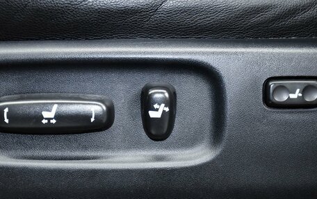 Toyota Land Cruiser 200, 2015 год, 4 499 000 рублей, 30 фотография