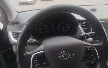 Hyundai Solaris II рестайлинг, 2019 год, 1 160 000 рублей, 12 фотография