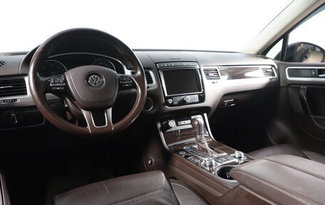 Volkswagen Touareg III, 2016 год, 3 249 000 рублей, 7 фотография
