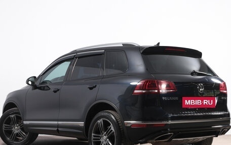 Volkswagen Touareg III, 2016 год, 3 249 000 рублей, 4 фотография
