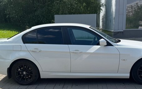 BMW 3 серия, 2010 год, 1 120 000 рублей, 2 фотография