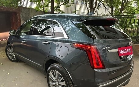 Cadillac XT5 I рестайлинг, 2021 год, 5 500 000 рублей, 4 фотография