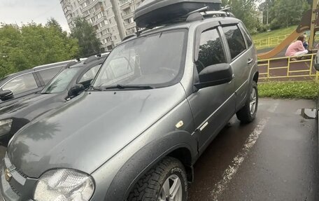 Chevrolet Niva I рестайлинг, 2013 год, 550 000 рублей, 4 фотография