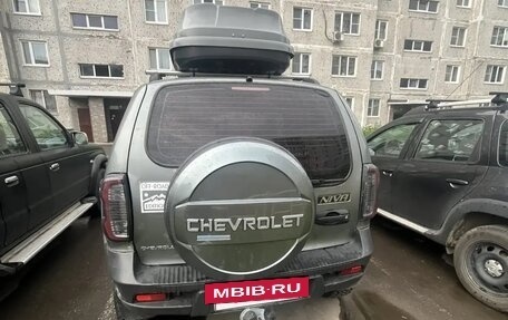 Chevrolet Niva I рестайлинг, 2013 год, 550 000 рублей, 3 фотография
