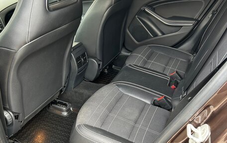 Mercedes-Benz GLA, 2015 год, 1 850 000 рублей, 6 фотография