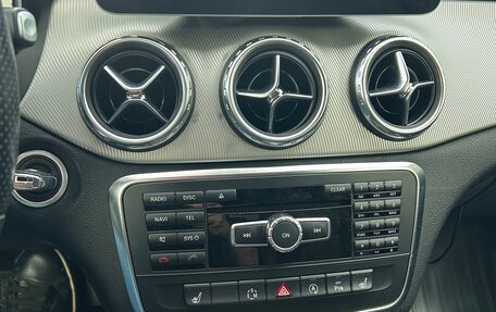 Mercedes-Benz GLA, 2015 год, 1 850 000 рублей, 10 фотография