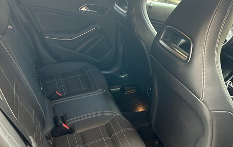 Mercedes-Benz GLA, 2015 год, 1 850 000 рублей, 7 фотография