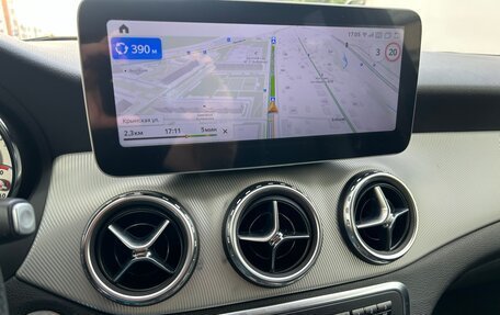 Mercedes-Benz GLA, 2015 год, 1 850 000 рублей, 13 фотография