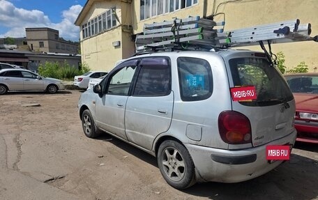 Toyota Corolla Spacio II, 1998 год, 300 000 рублей, 3 фотография