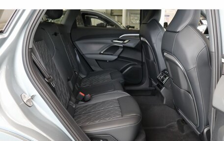 Audi Q5, 2026 год, 7 086 779 рублей, 17 фотография