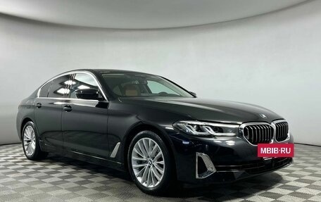BMW 5 серия, 2021 год, 4 799 000 рублей, 32 фотография