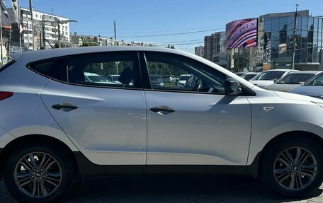 Hyundai ix35 I рестайлинг, 2015 год, 1 450 000 рублей, 4 фотография