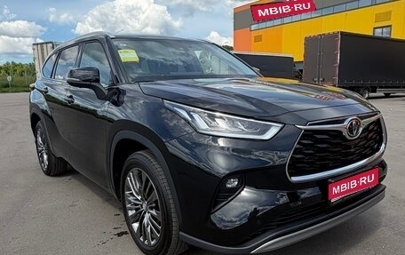 Toyota Highlander, 2026 год, 4 970 000 рублей, 1 фотография