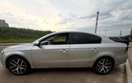 Volkswagen Passat B7, 2011 год, 789 000 рублей, 2 фотография