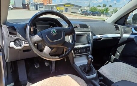 Skoda Octavia, 2011 год, 1 500 000 рублей, 10 фотография